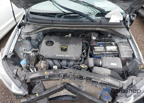 2017 Hyundai Elantra Se z USA, uszkodzony, nr VIN 5NPD84LFXHH052848